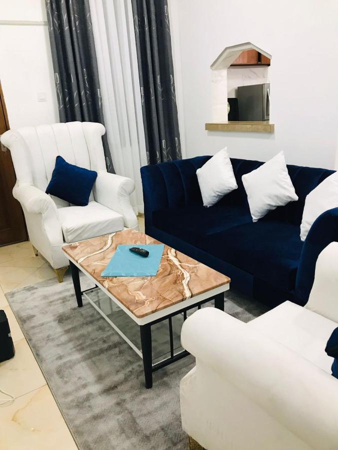 Lux Suites Bamburi Furnished Apartments Extérieur photo