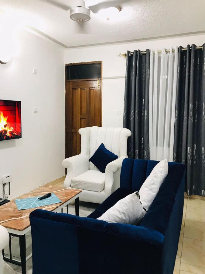 Lux Suites Bamburi Furnished Apartments Extérieur photo