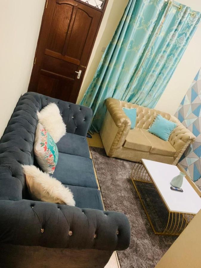 Lux Suites Bamburi Furnished Apartments Extérieur photo