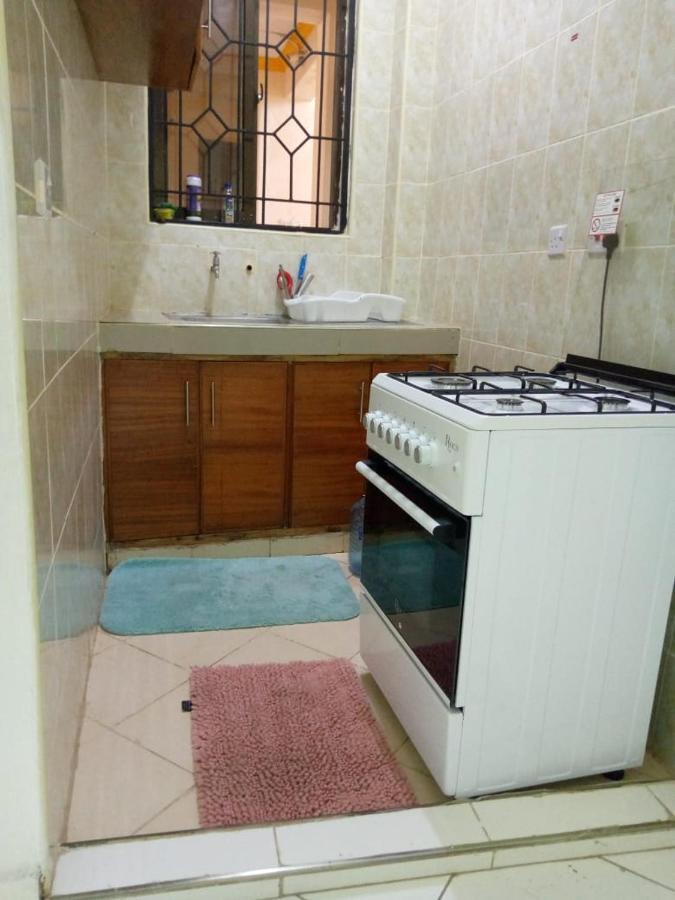 Lux Suites Bamburi Furnished Apartments Extérieur photo