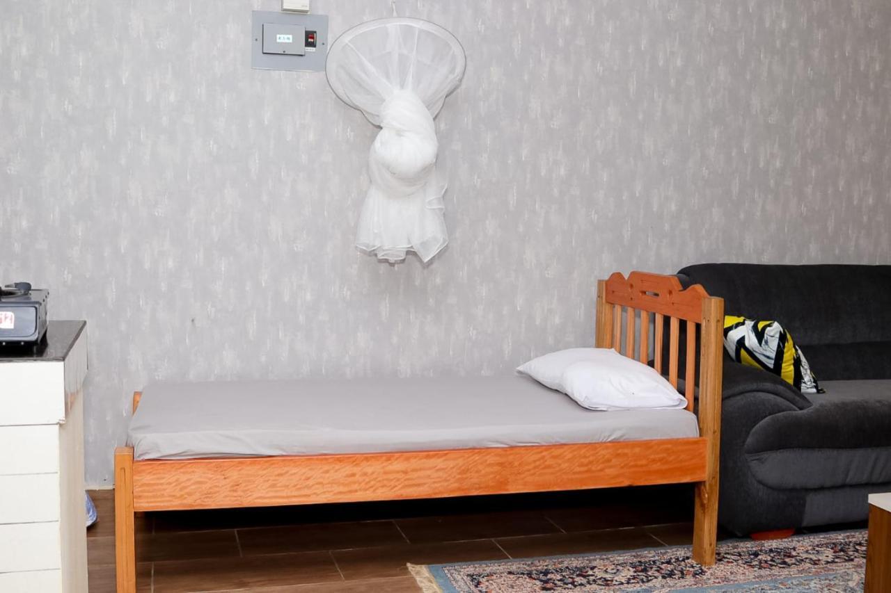 Lux Suites Bamburi Furnished Apartments Extérieur photo