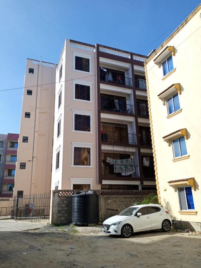 Lux Suites Bamburi Furnished Apartments Extérieur photo
