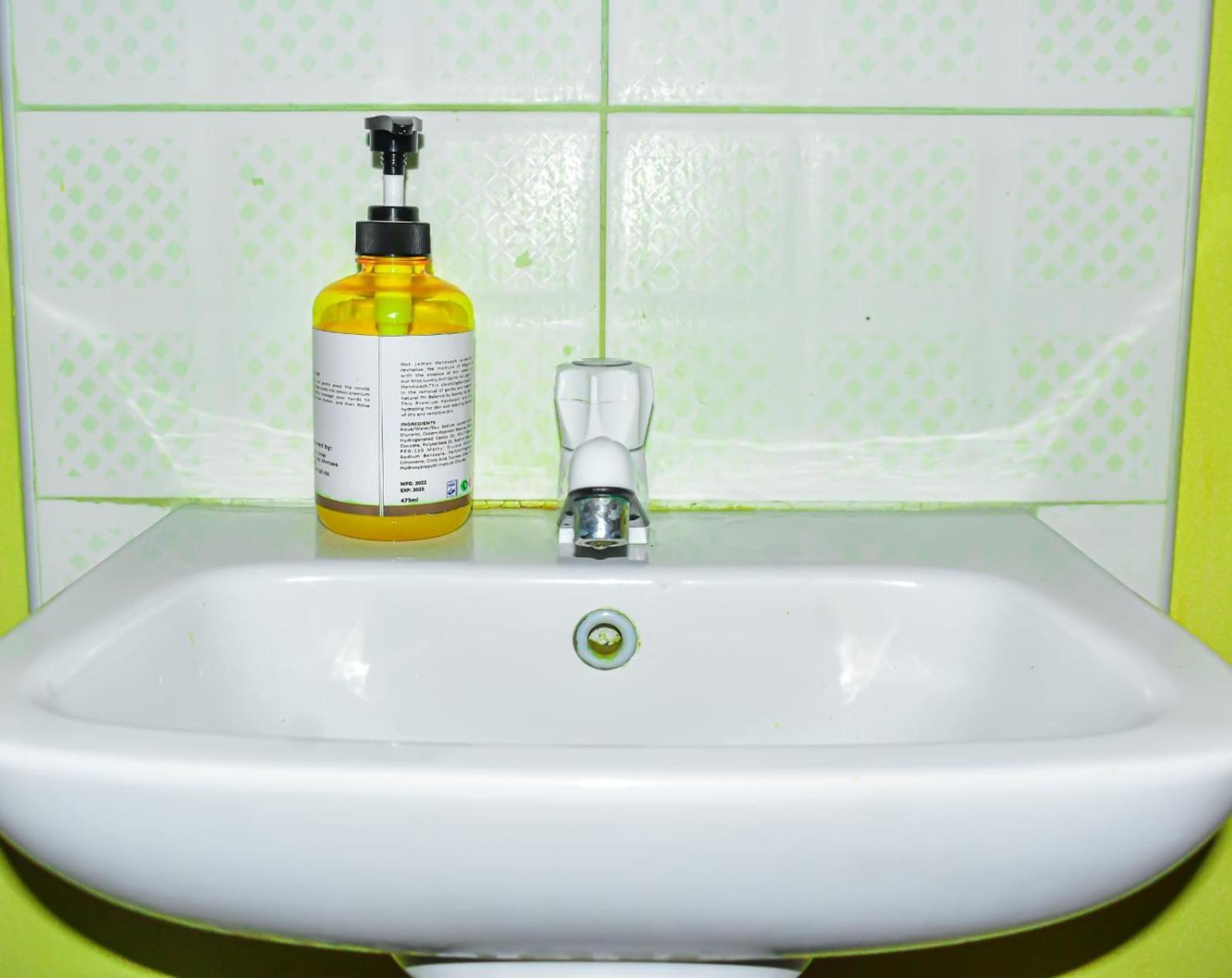 Lux Suites Bamburi Furnished Apartments Extérieur photo