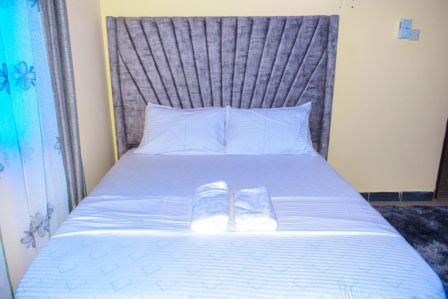 Lux Suites Bamburi Furnished Apartments Extérieur photo